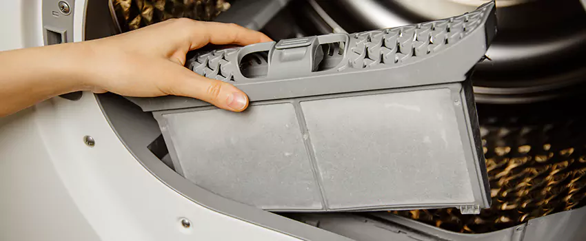 Signs Of A Clogged Dryer Lint Trap in Long Branch, New Jersey